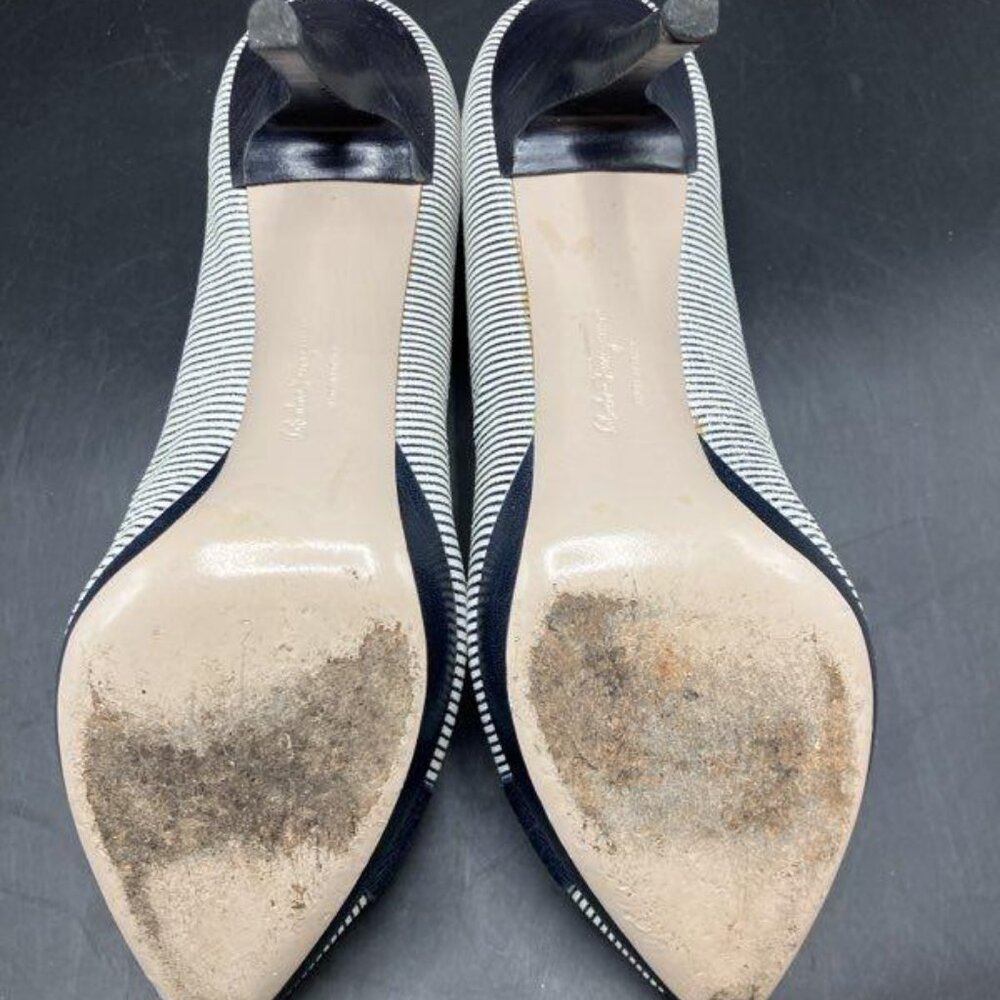 Salvatore Ferragamo Navy/White Stripe Peep-Toe Heels – Size 7.5B, Bow Accent - Picture 6 of 7